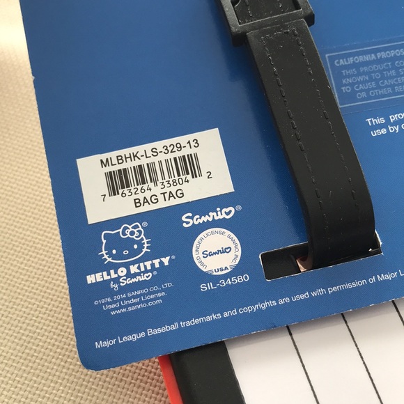 Hello Kitty San Francisco Giants Bag Tag - Picture 5 of 10